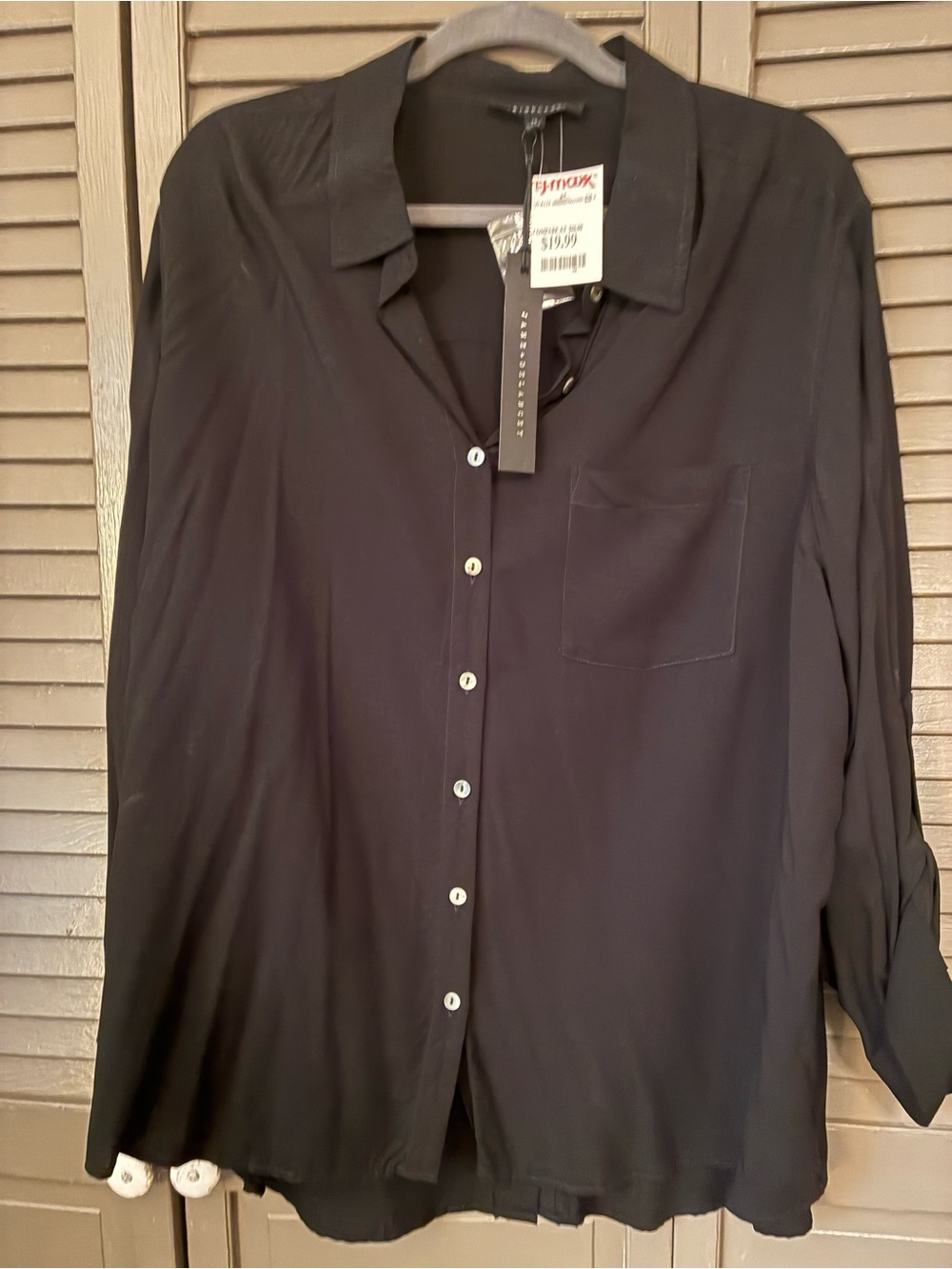 Club Monaco Black Long-Sleeve Button-Down Shirt